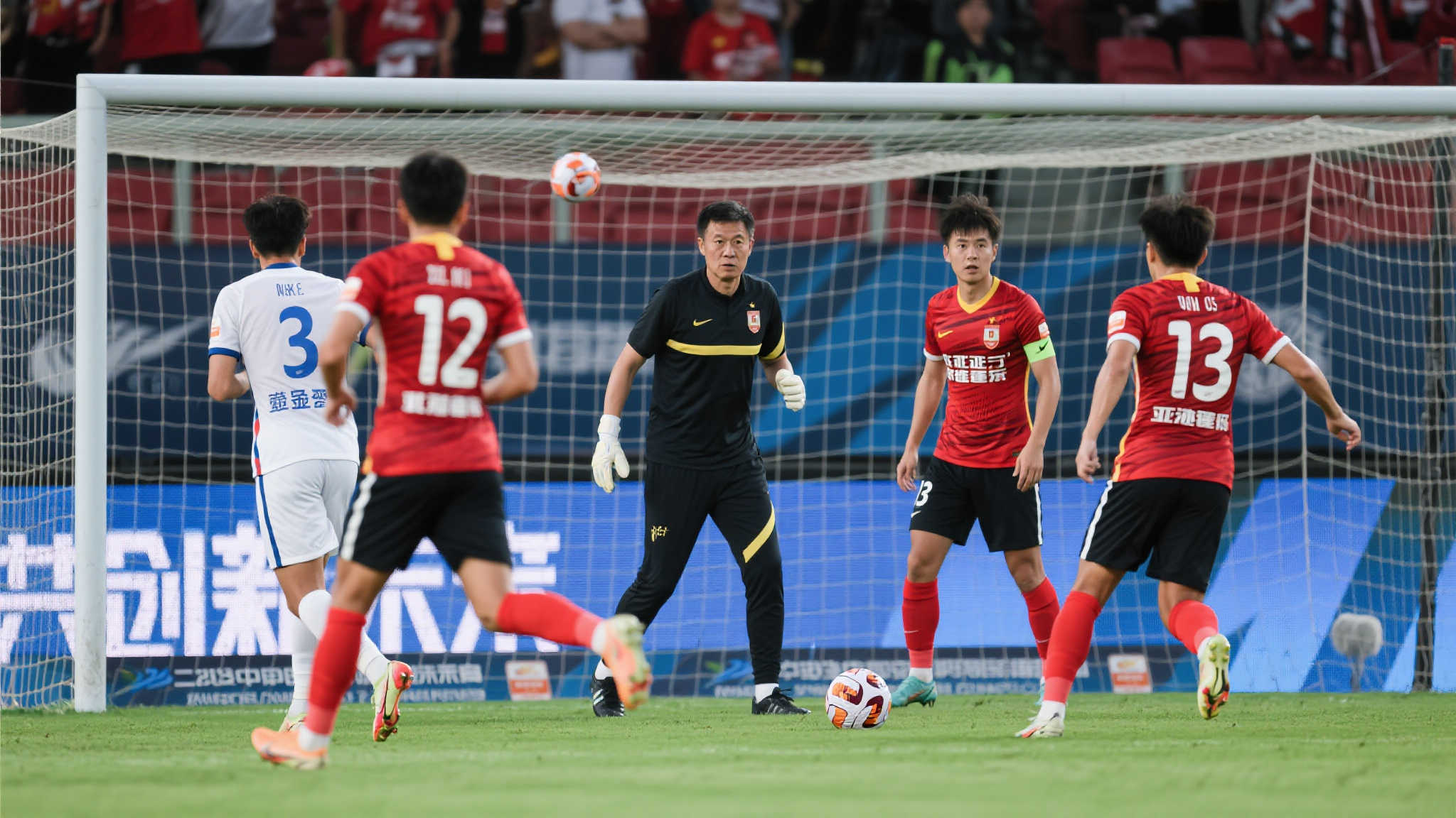 也彰显出他 也彰显出他